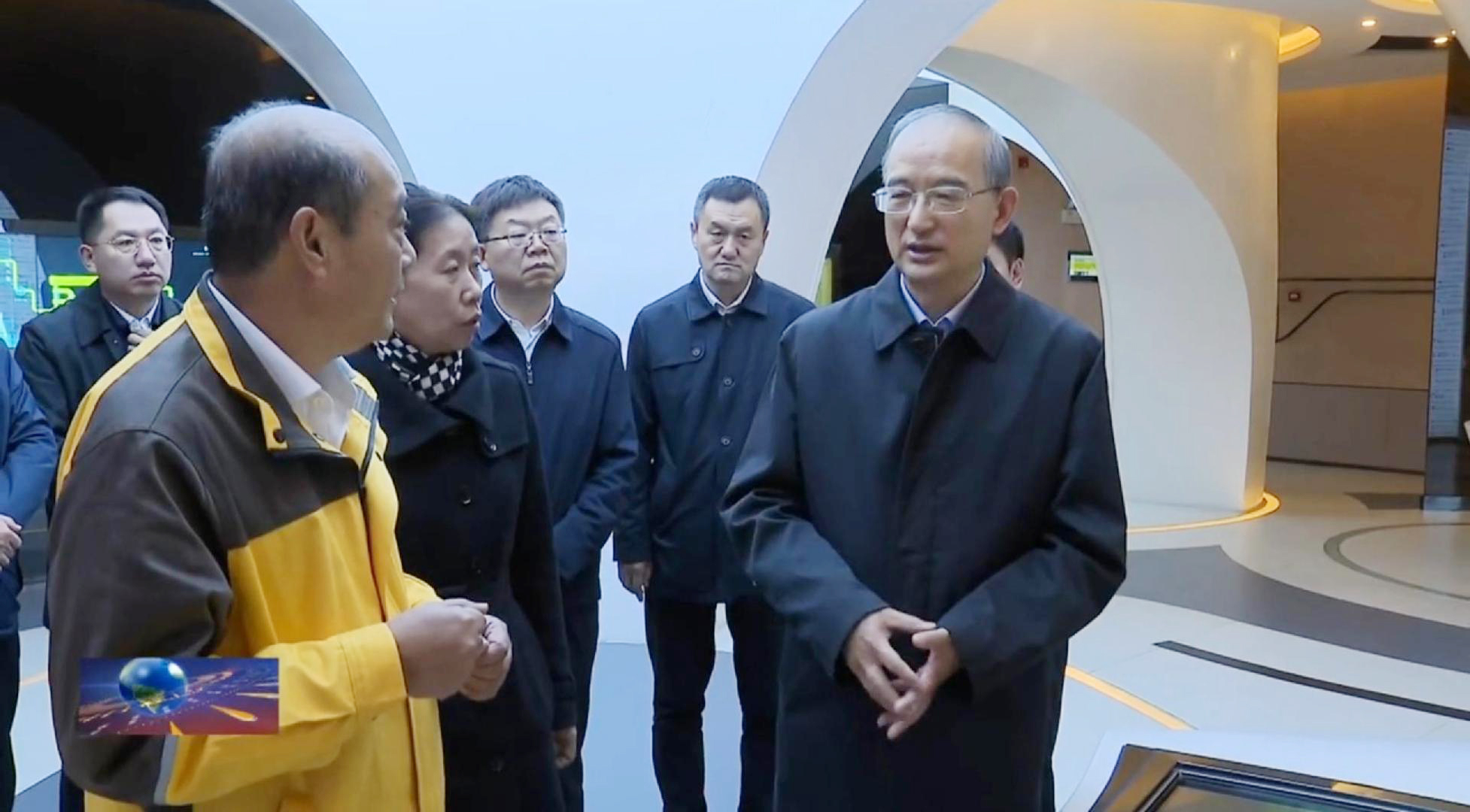 b93ab7ce30f83e5ae223c78f00a76ae.jpg b93ab7ce30f83e5ae223c78f00a76ae.jpg